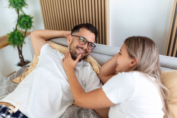 رابطه عاطفی - آموزش روابط زناشویی -شناخت مردان و زنان - عشق محبت - روانشناسی مهارت‌های ارتباطی دختران و پسران