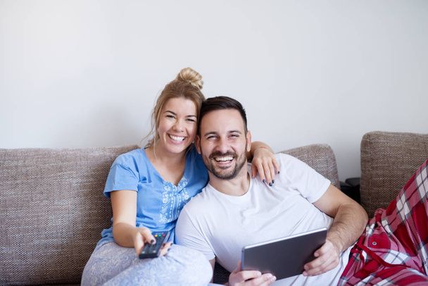 رابطه عاطفی - آموزش روابط زناشویی -شناخت مردان و زنان - عشق محبت - روانشناسی مهارت‌های ارتباطی دختران و پسران