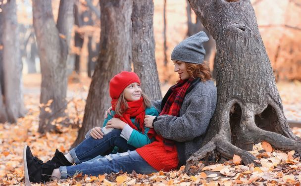 رابطه عاطفی - آموزش روابط زناشویی -شناخت مردان و زنان - عشق محبت - روانشناسی مهارت‌های ارتباطی دختران و پسران