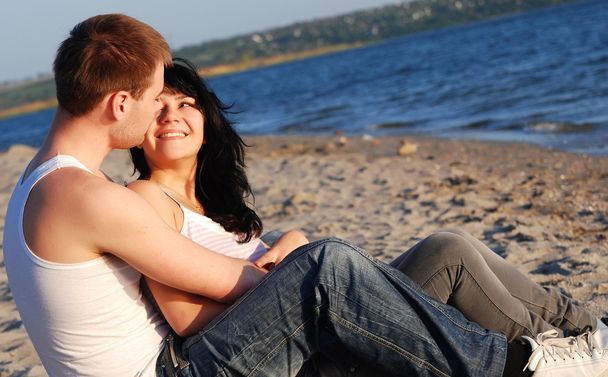 ازدواج -مهارت رابطه زناشویی-عشق - روابط عاطفی